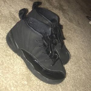 Jordan 12 Toddler 9 Girls
